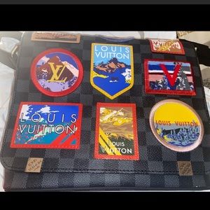 Louis Vuitton Messenger Bag